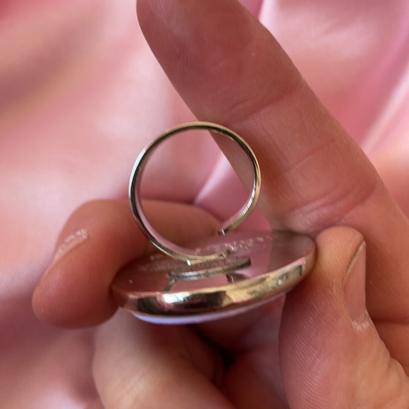 Vintage Tarina Tarantino wizard of Oz Glinda the good witch cameo ring - Picture 12 of 12